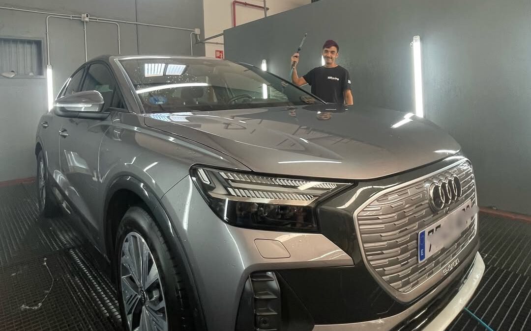 Limpieza a Audi Q4 e-tron Gran Canaria