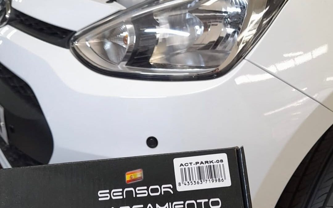 Instalación de sensor de parking a Hyundai i10 en Las Palmas de Gran Canaria
