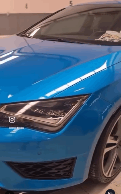 Limpieza premium exterior a Seat Ibiza Cupra en Las Palmas de Gran Canaria